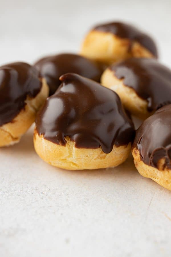 Mini Cream Puffs - 2 Dozen - Cute Cakes Bakery & Café